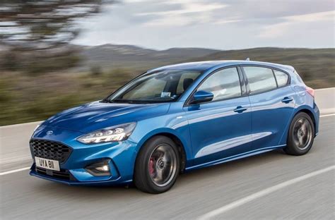 ford focus cost 2021